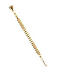 Professional dual-ended stainless steel cuticle pusher tool featuring a luxurious gold coating, a wide rounded spoon-shaped pusher head on one end, a precise loop ring cleaning tip on the other, and dual knurled handle grips, shown in 91.jpg on a solid white background.
